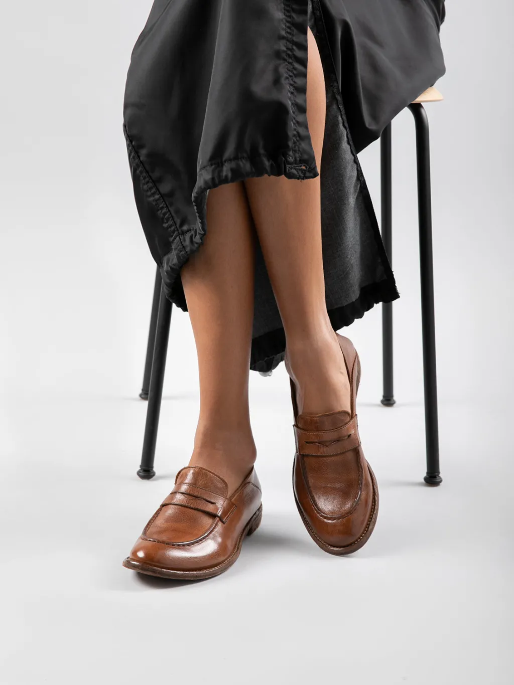 Women Officine Creative LEXIKON 516 - Brown Woven Leather Loafers