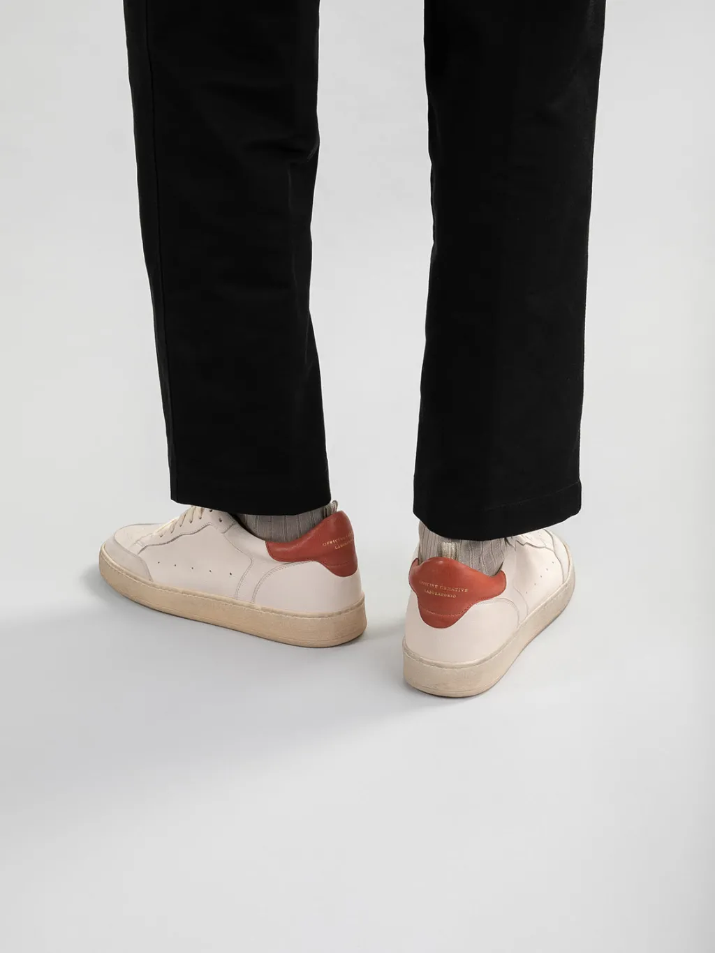 Officine Creative MAGIC 001 - White Leather And Suede Low Top Sneakers