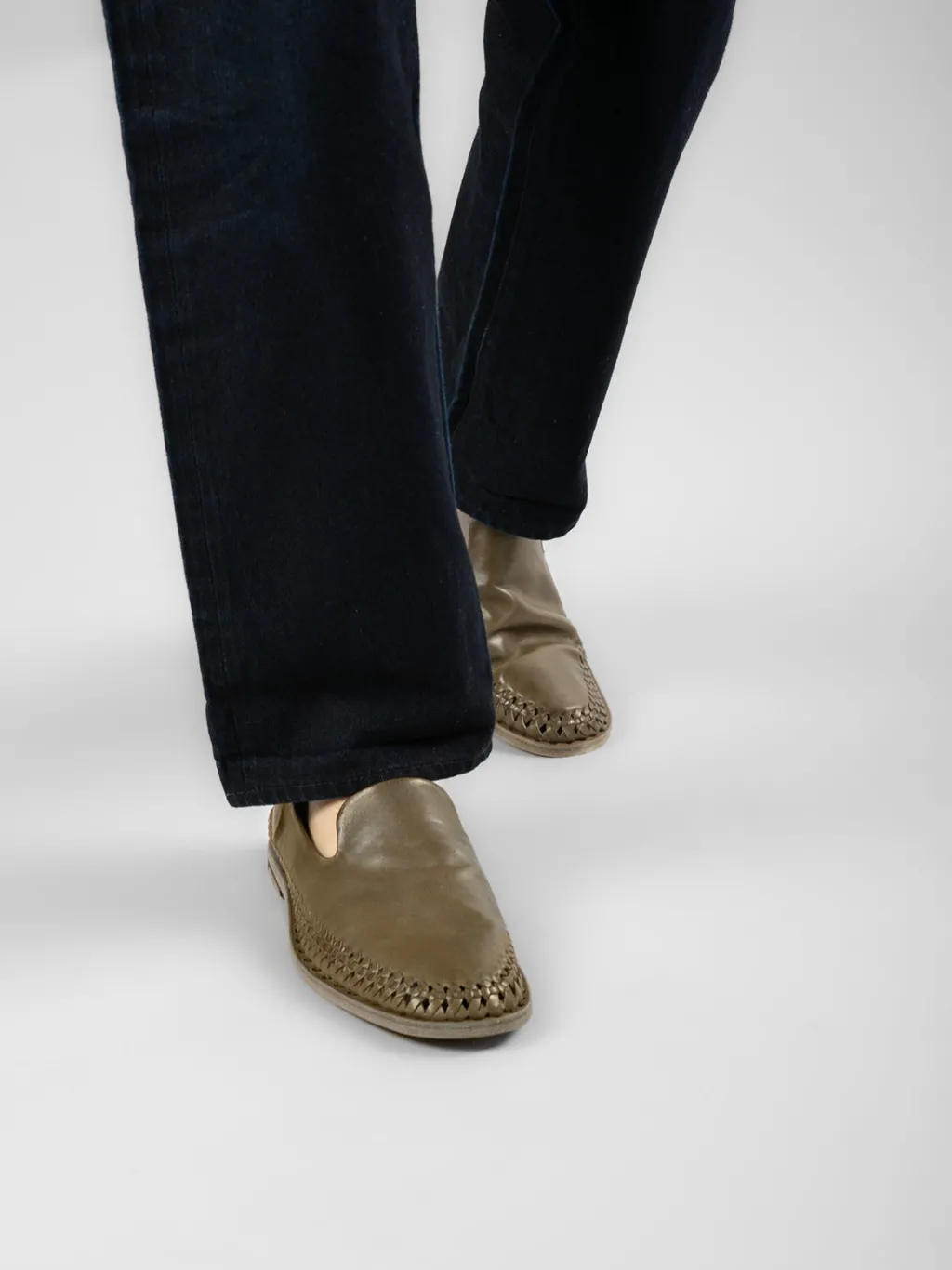 Officine Creative MILES 002 - Brown Suede Loafers