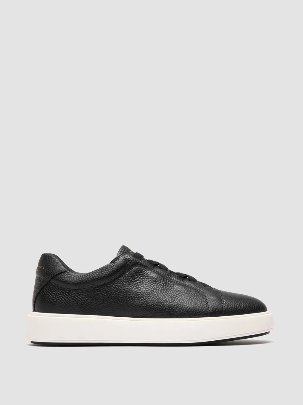 Officine Creative SLOUCH 001 - Leather Low Top Sneakers