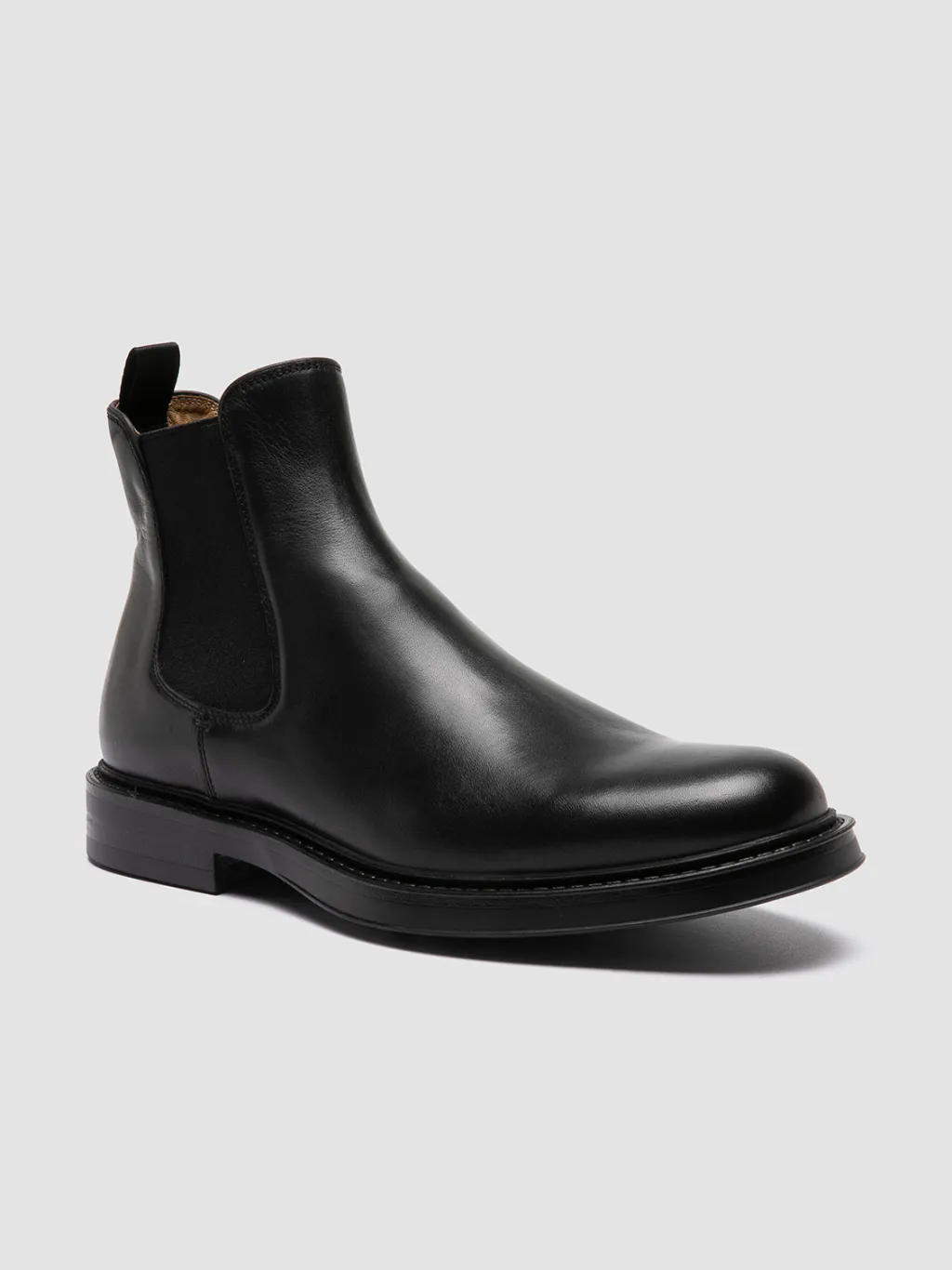 Officine Creative UNIFORM 005 - Leather Chelsea Boots